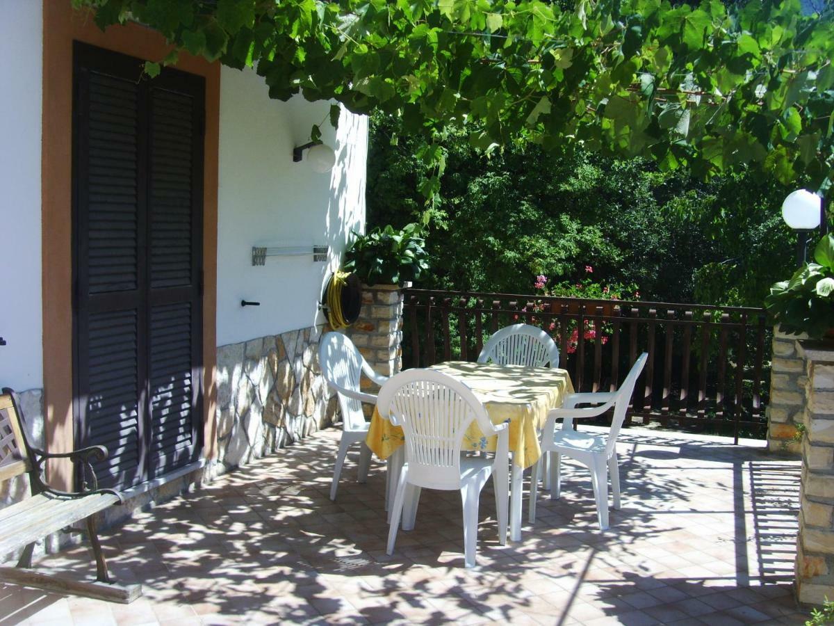 Bed and Breakfast Casa Lieta Subiaco Exterior foto