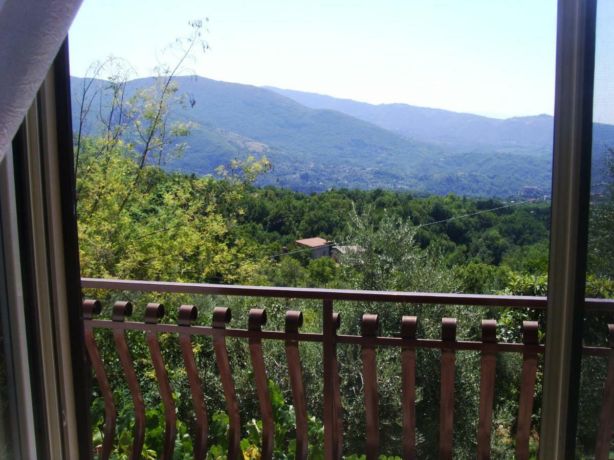 Bed and Breakfast Casa Lieta Subiaco Exterior foto